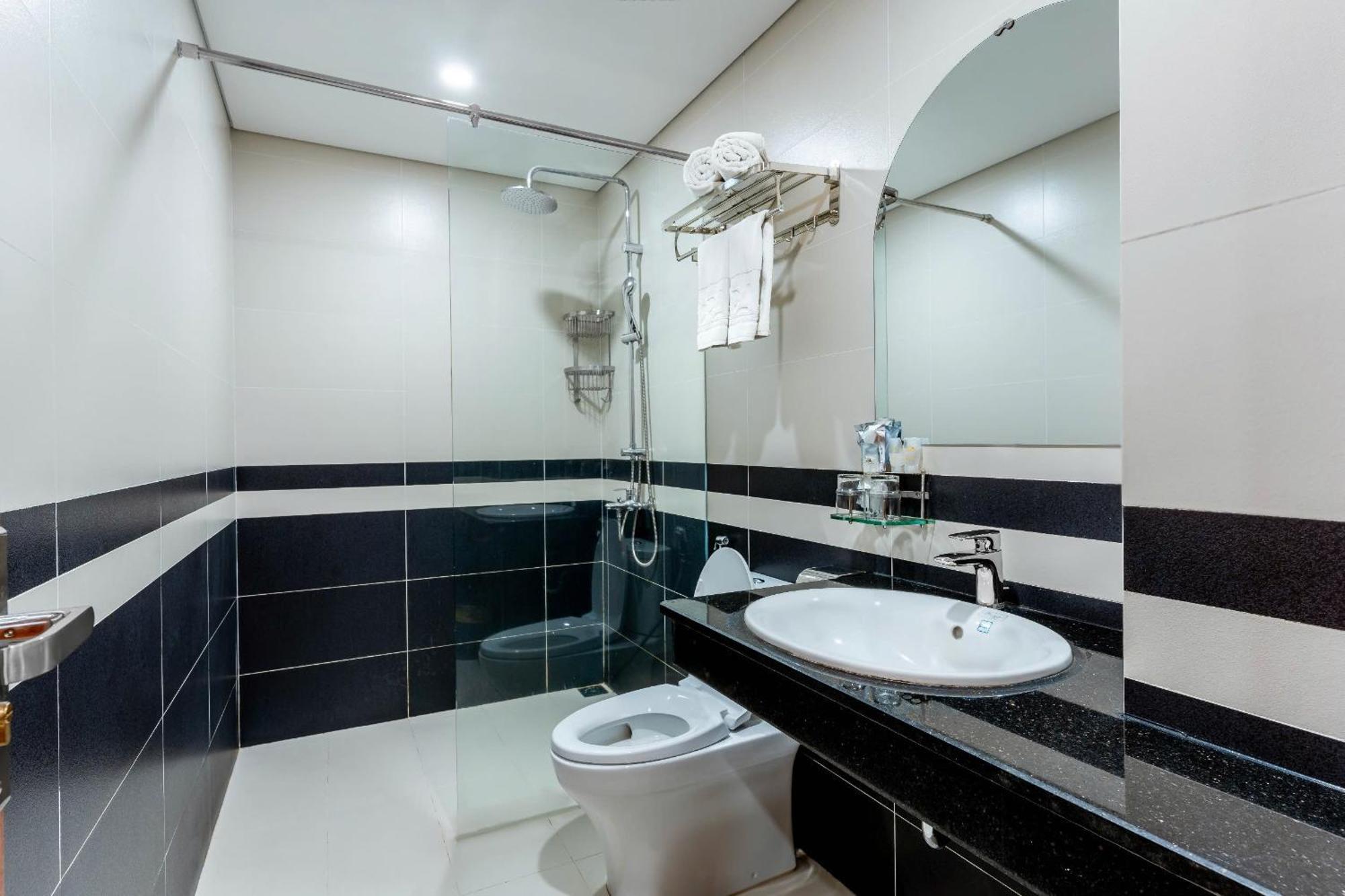 Hummer Hotel & Apartment Da Nang Beach Exterior foto